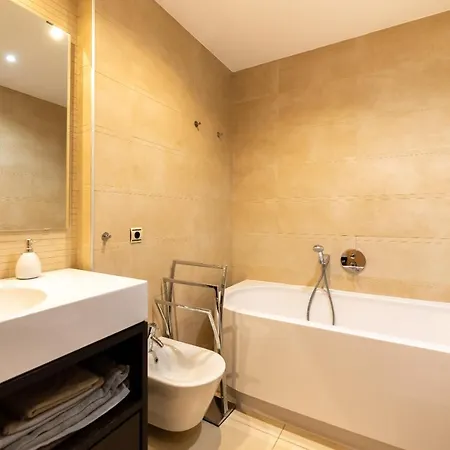 Luxury Penthouse Semesterbostad